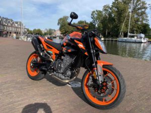 KTM Duke 890 GP